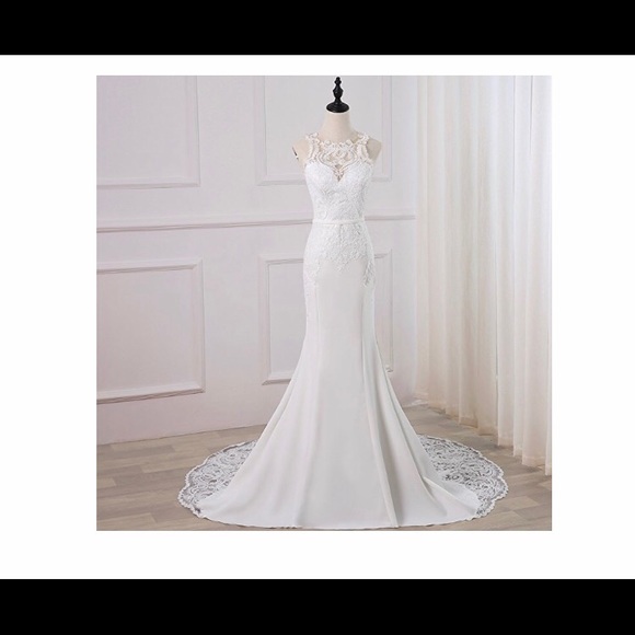 🆕Backless Lace Appliques Mermaid Wedding Dress - Picture 3 of 6